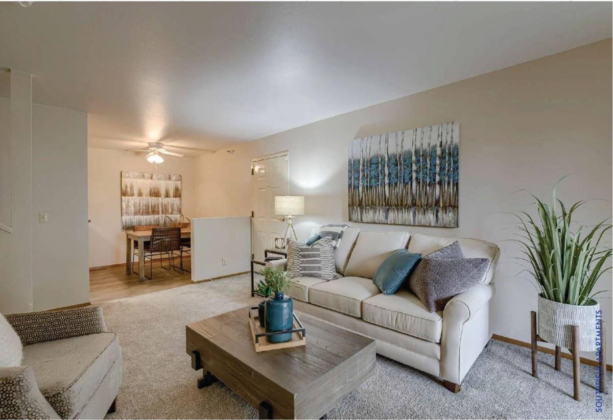 Apartment for rent at 7009 S 83rd St, La Vista, NE 68128