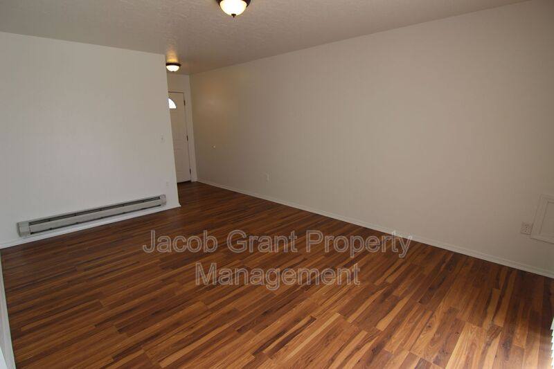 Apartment for rent at 385 Golden St #2, Blackfoot, ID 83221