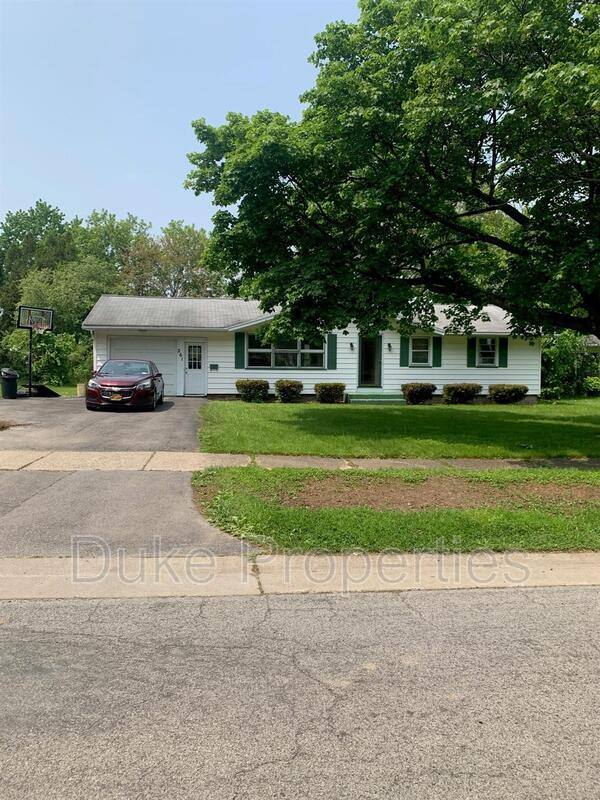 House for rent at 261 Morrow Dr, Rochester, NY 14616