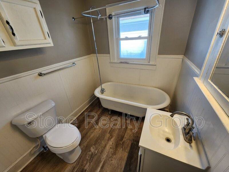 House for rent at 1419 S 11th 1 2 St, Terre Haute, IN 47802