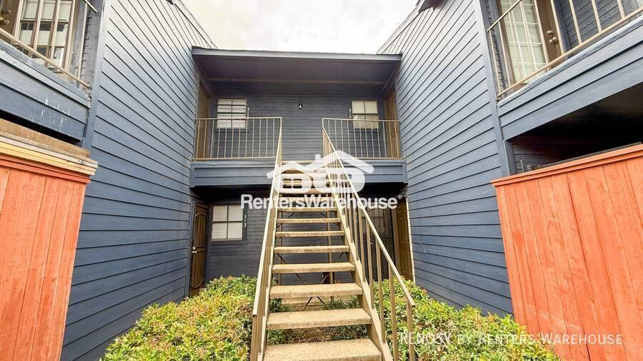 Apartment for rent at 13480 S Thorntree Dr #316, Houston, TX 77015
