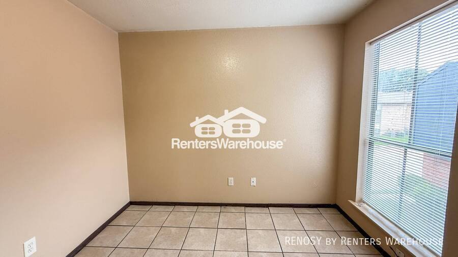 Apartment for rent at 13480 S Thorntree Dr #316, Houston, TX 77015