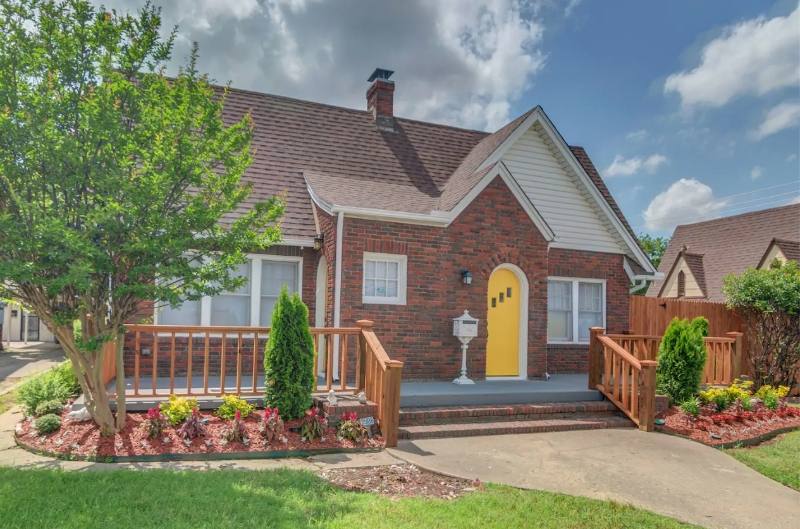 House for rent at 1506 S Florence Place, Tulsa, OK 74104