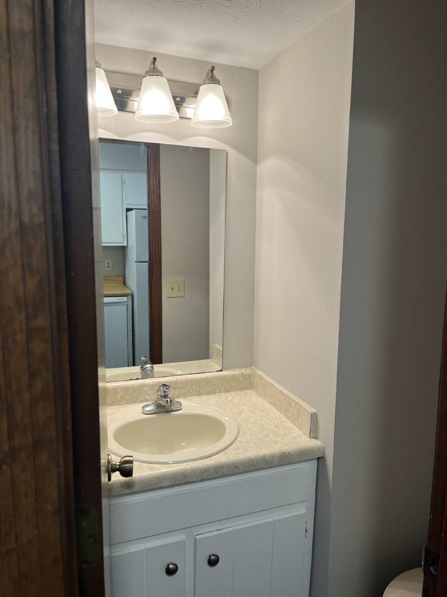 Townhouse for rent at 874 Norwalk Dr, Nashville, TN 37214
