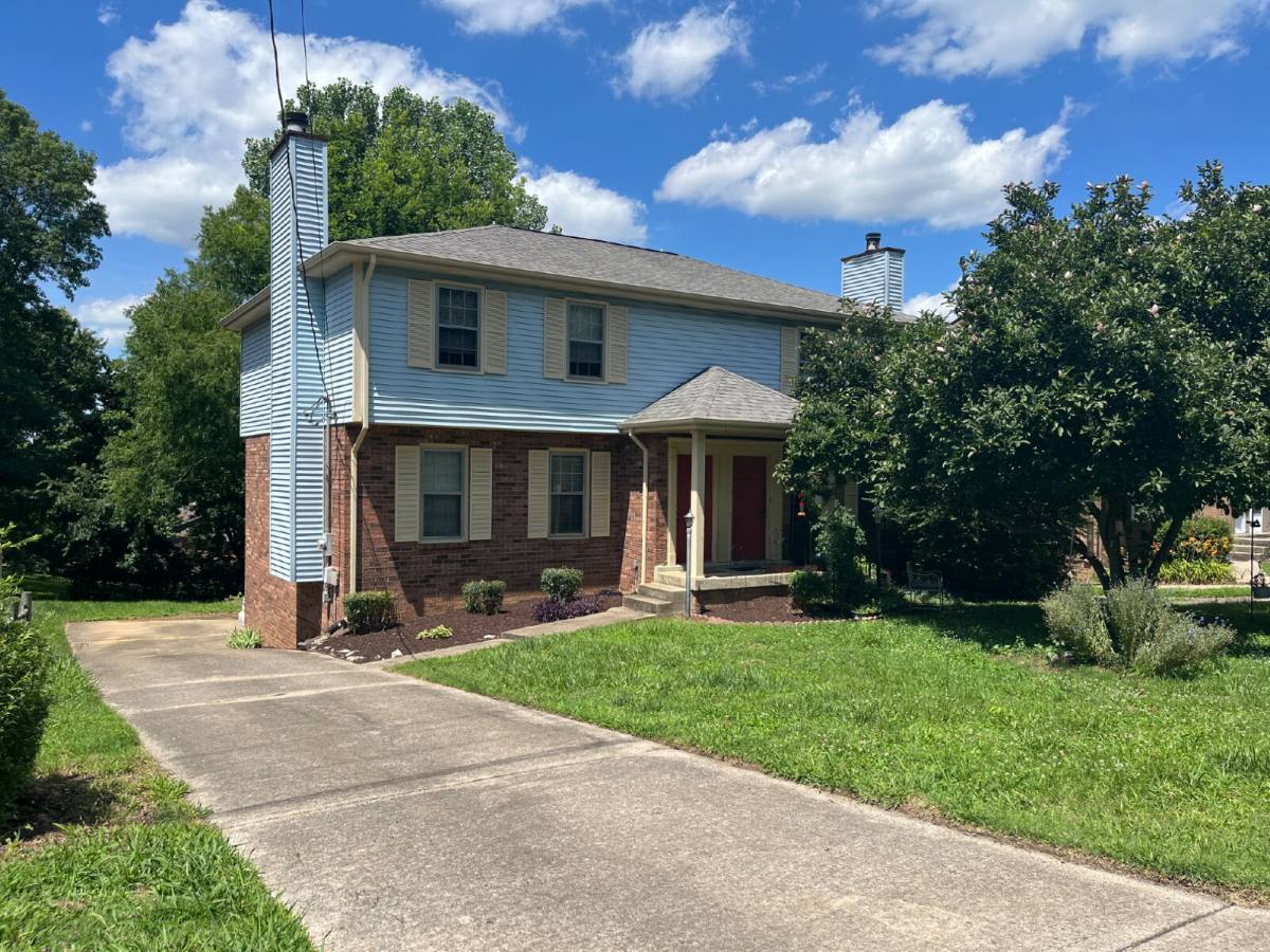 Townhouse for rent at 874 Norwalk Dr, Nashville, TN 37214