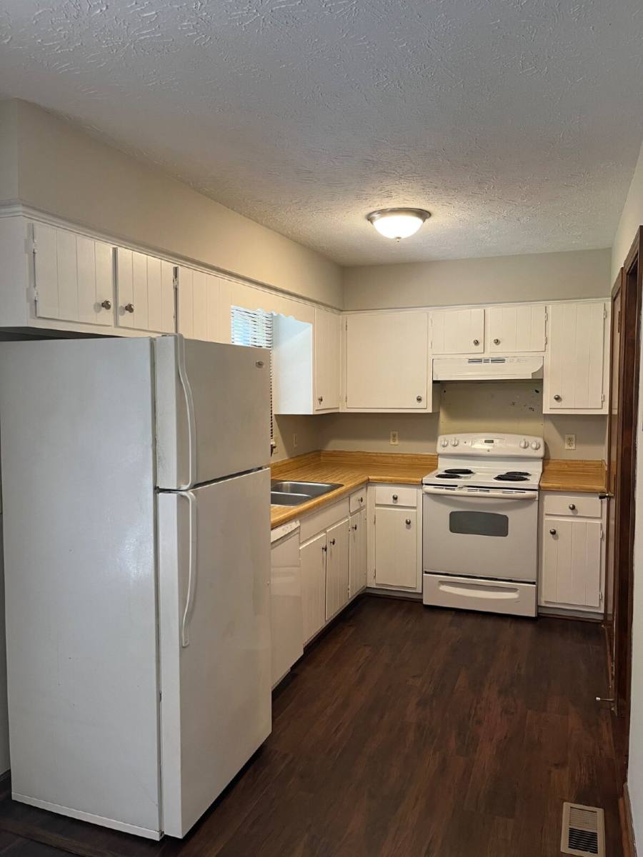 Townhouse for rent at 874 Norwalk Dr, Nashville, TN 37214