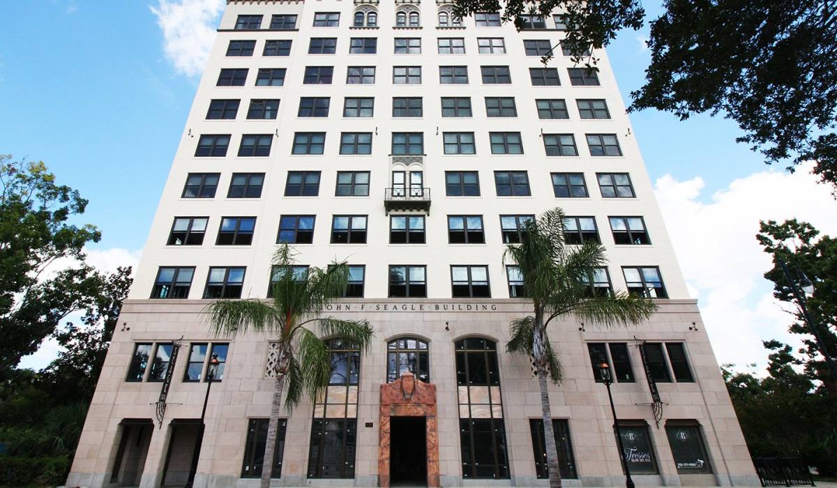 Apartment for rent at 408 SW University Ave #302, Gainesville, FL 32601