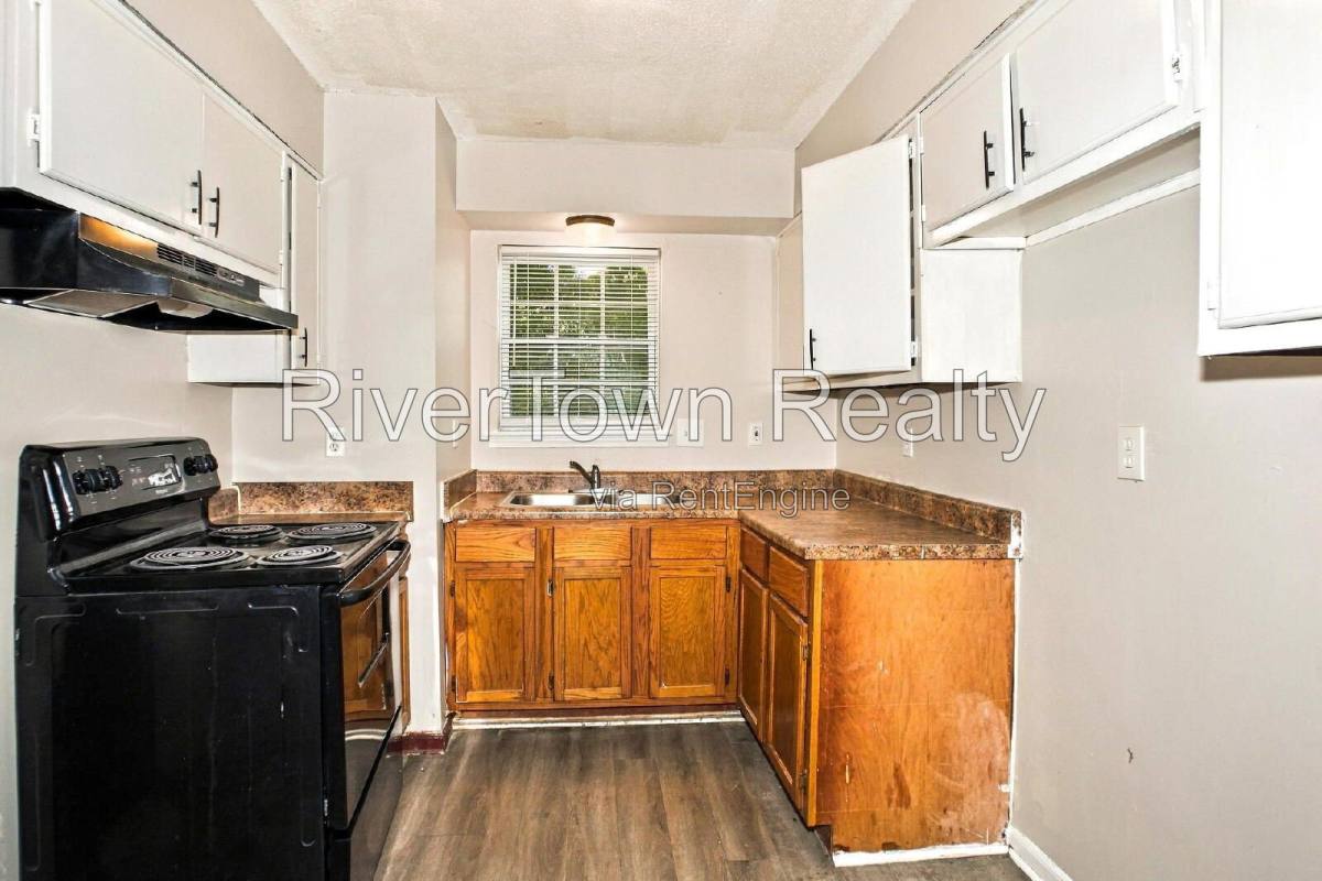 House for rent at 3386 Spring Water Cove, Memphis, TN 38128