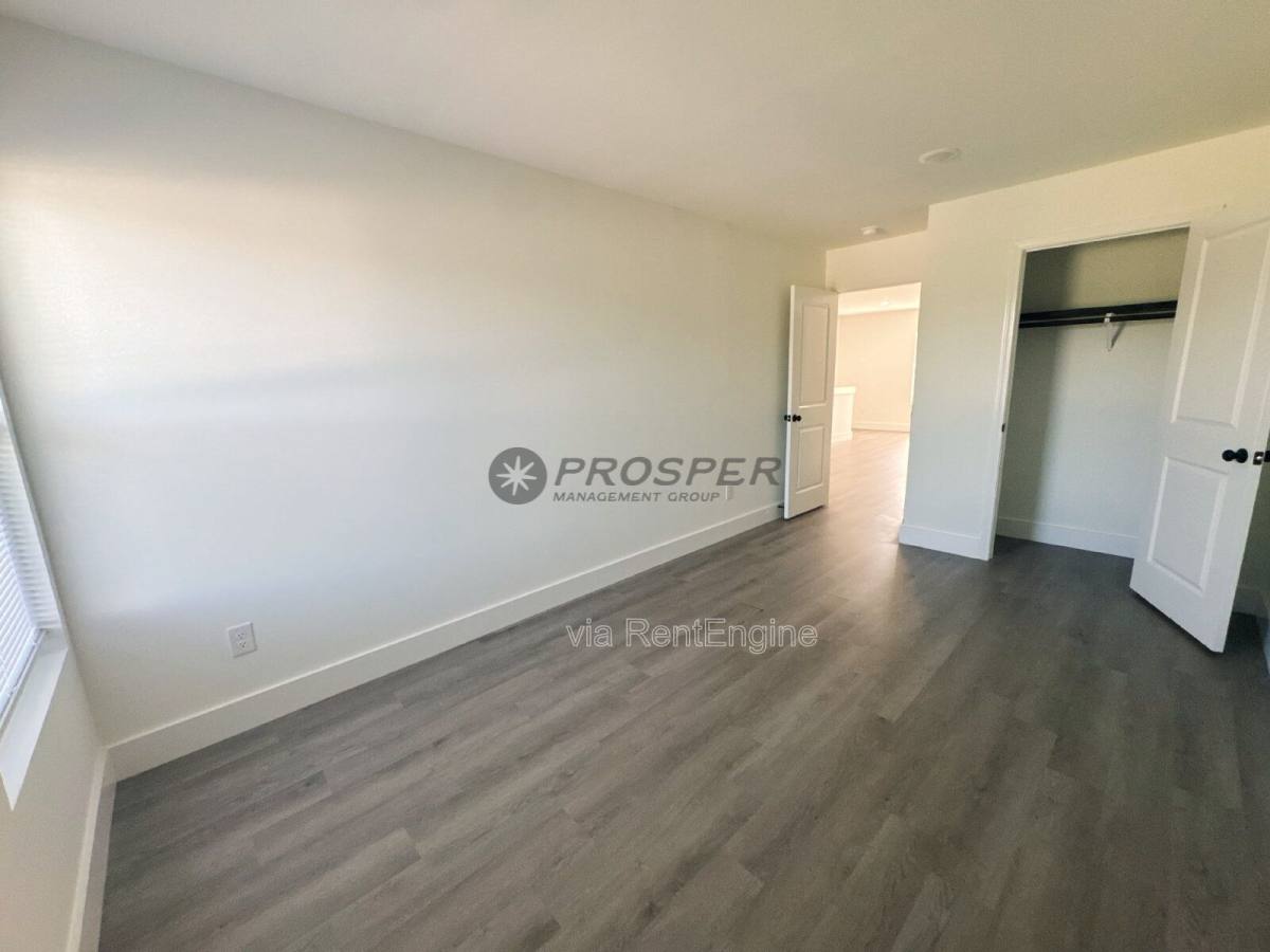 Apartment for rent at 4056 Parris Bridge Rd, Boiling Springs, SC 29316