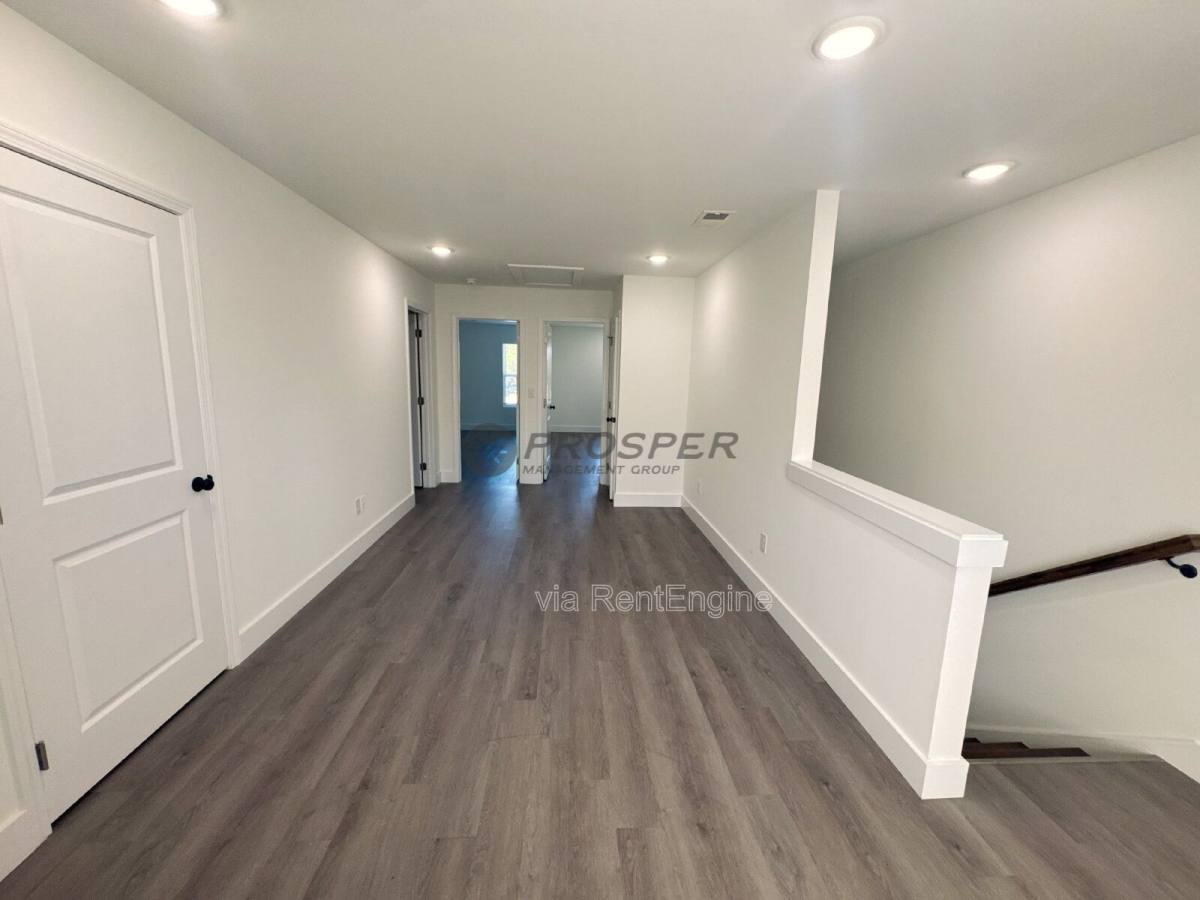 Apartment for rent at 4056 Parris Bridge Rd, Boiling Springs, SC 29316