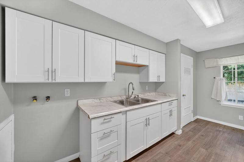 Apartment for rent at 2336 E Heritage Way, Salt Lake City, UT 84109