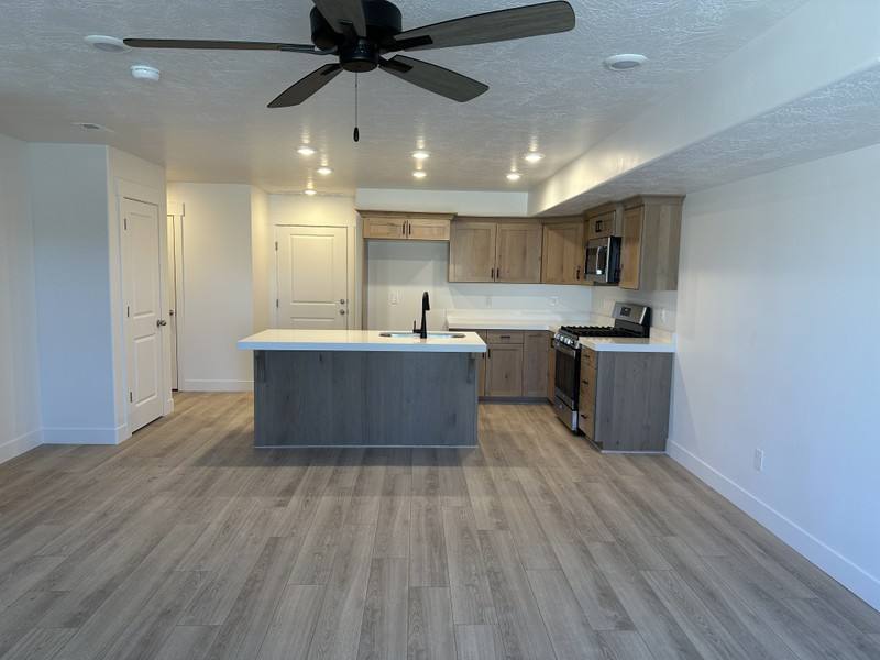 Townhouse for rent at 1402 N Meadow Lane #2, Spanish Fork, UT 84660