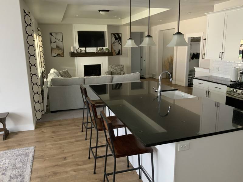 House for rent at 8380 N Lakeshore Dr, Tooele, UT 84074