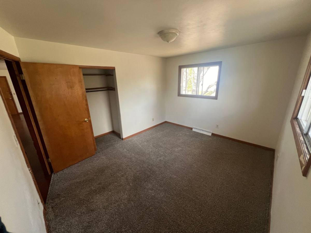 Apartment for rent at 2231 Wickham Ave, Wisconsin Rapids, WI 54495