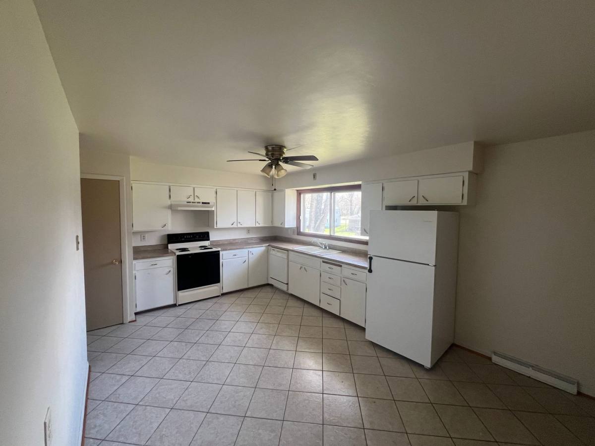 Apartment for rent at 2231 Wickham Ave, Wisconsin Rapids, WI 54495