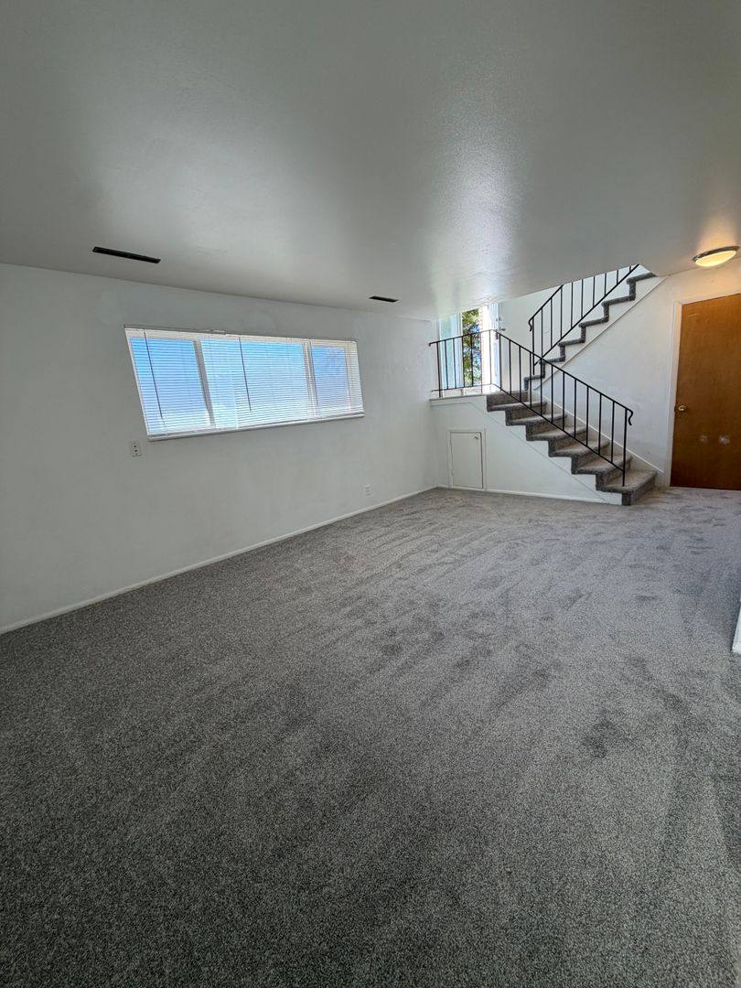 Apartment for rent at 261 - 277 E, Orem, UT 84057