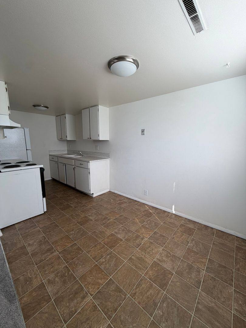 Apartment for rent at 261 - 277 E, Orem, UT 84057