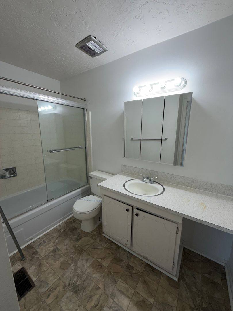 Apartment for rent at 261 - 277 E, Orem, UT 84057