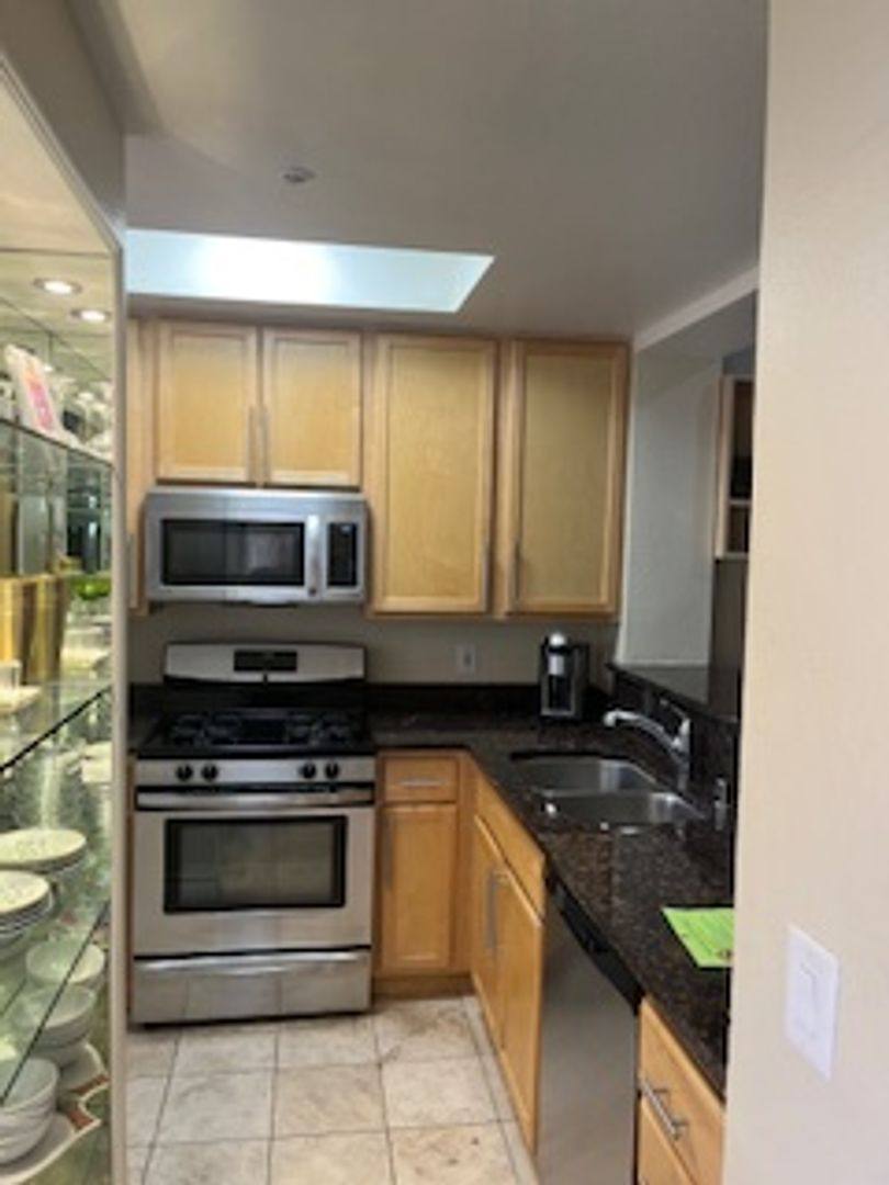 Condo for rent at 230 E Flamingo Rd, Las Vegas, NV 89169