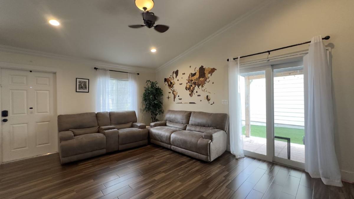 Apartment for rent at 11106 Sacco Dr, Boca Raton, FL 33428