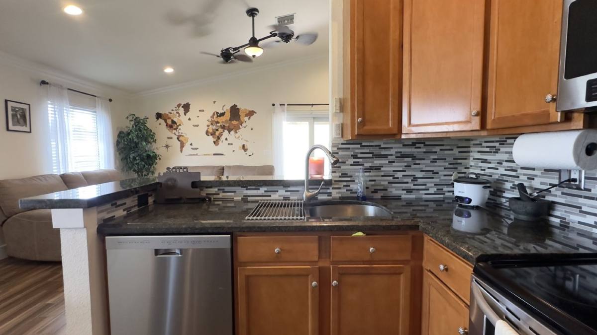Apartment for rent at 11106 Sacco Dr, Boca Raton, FL 33428