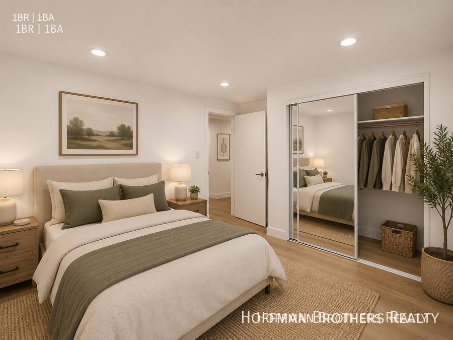 Apartment for rent at 2601 14th St #9, Santa Monica, CA 90405