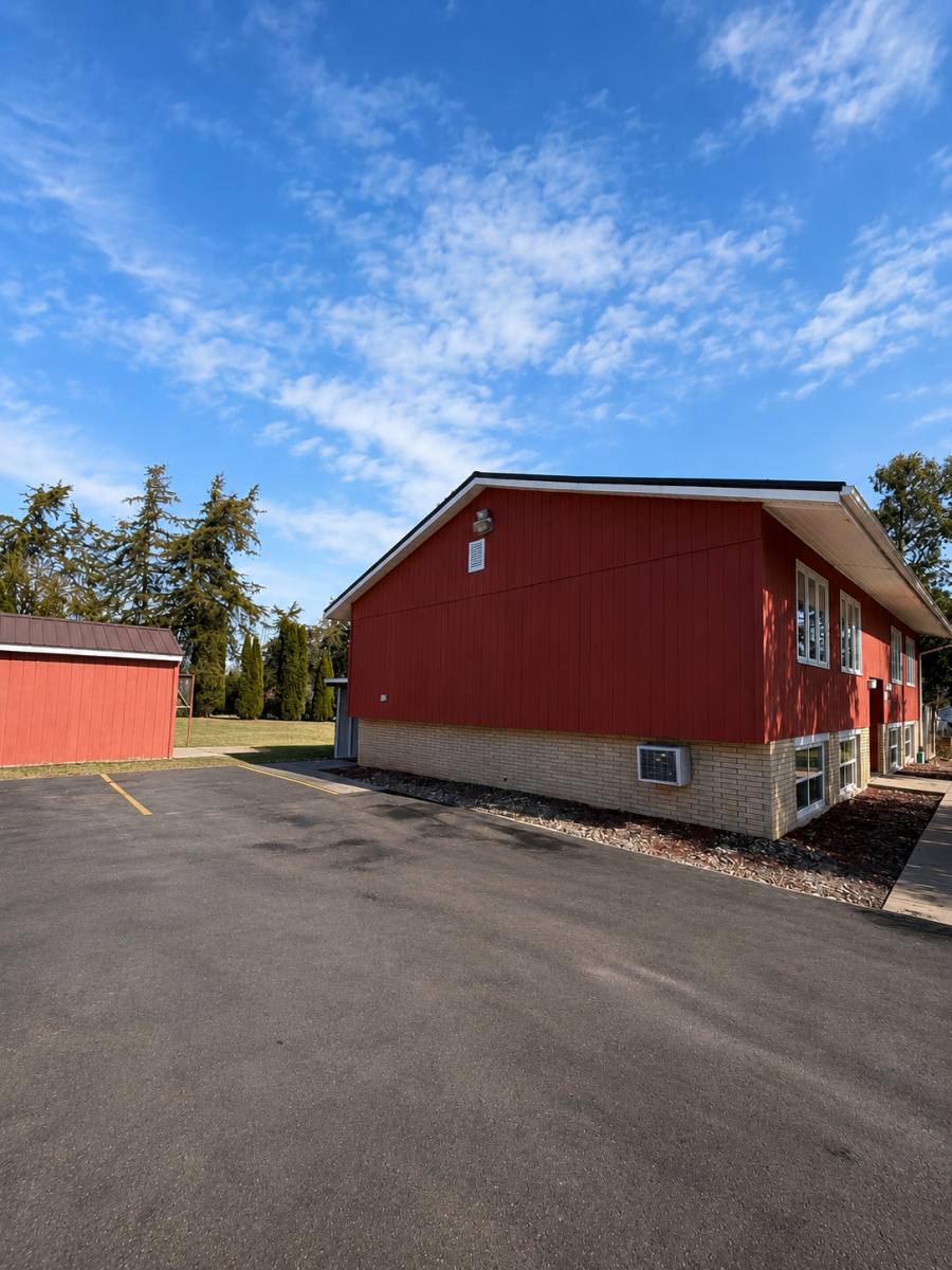 Apartment for rent at 707 Tremont St #1, Mauston, WI 53948