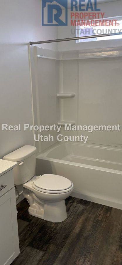 Townhouse for rent at 487 S Fox Chase Lane, Saratoga Springs, UT 84045