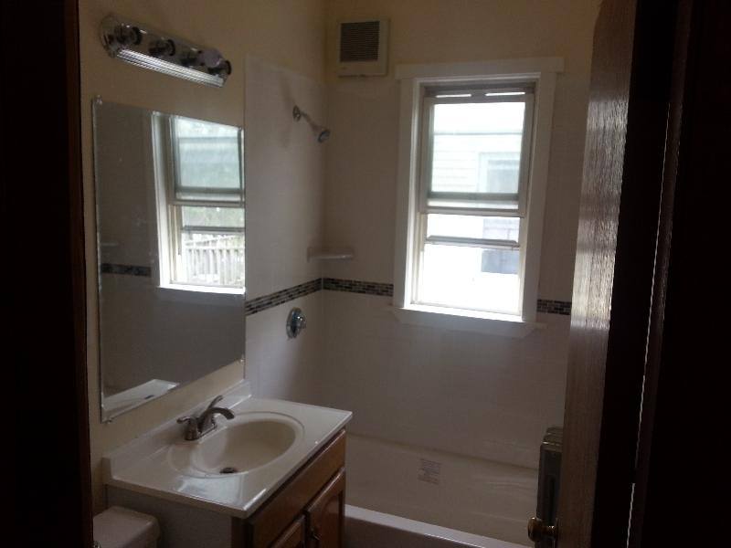 House for rent at 3965 Washington St #3L, Roslindale, MA 02131