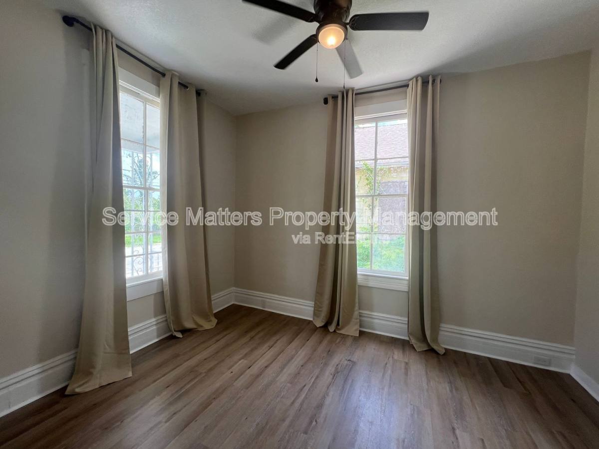 House for rent at 1319 W Jackson St, Pensacola, FL 32501