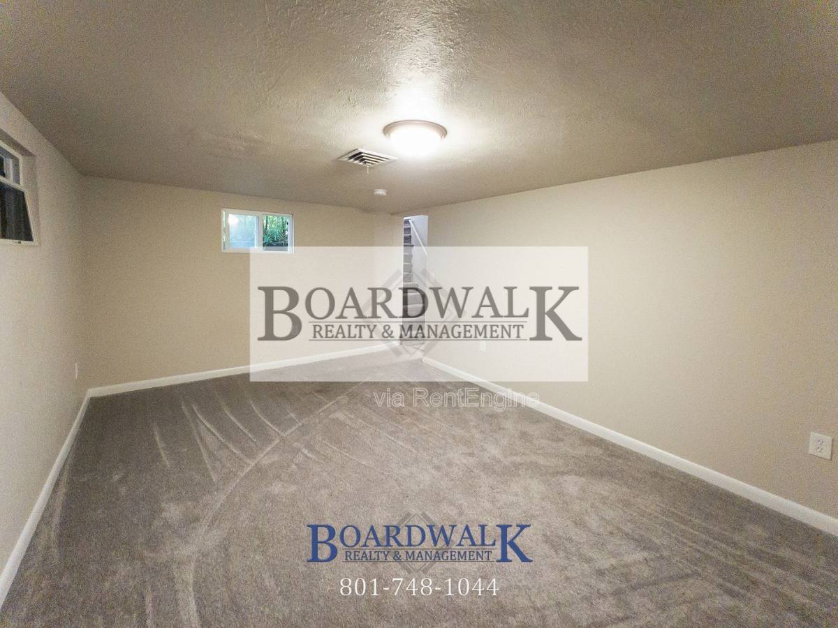 Apartment for rent at 34 Glenwood Ave, Tooele, UT 84074