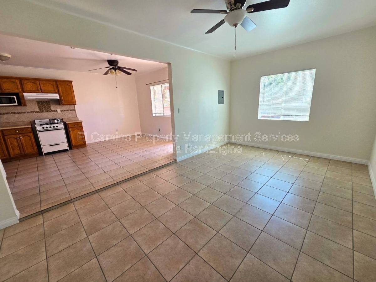 Apartment for rent at 8446 California Ave #B, South Gate, CA 90280