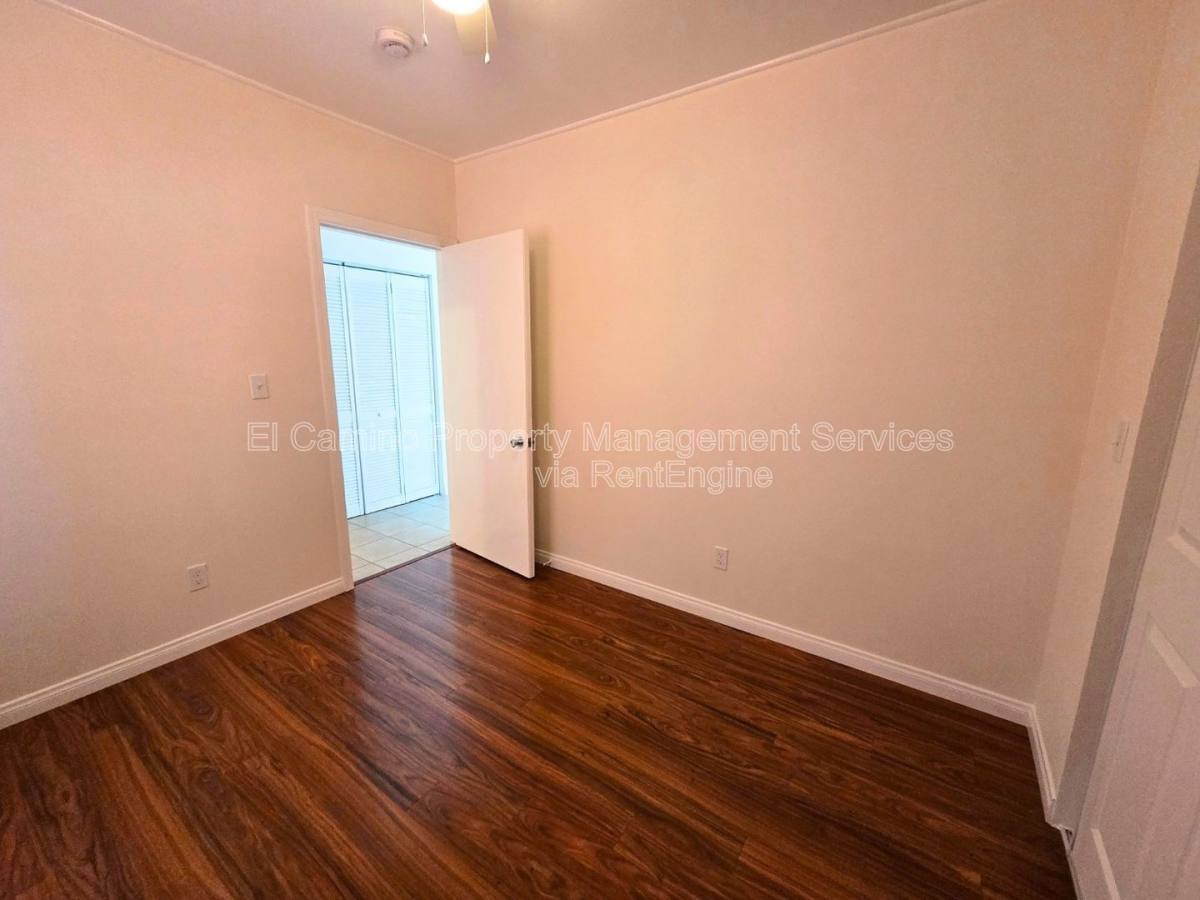 Apartment for rent at 8446 California Ave #B, South Gate, CA 90280