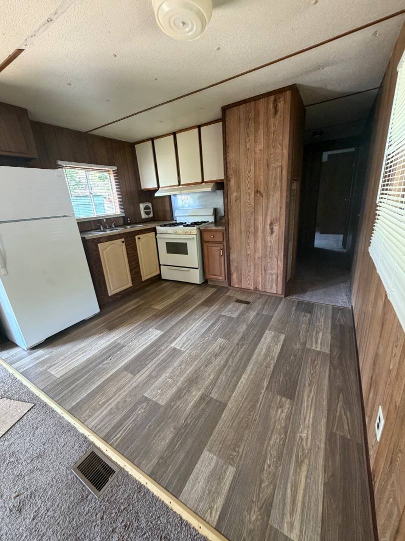 Apartment for rent at 290 Warren Rd #32, Carbondale, IL 62901