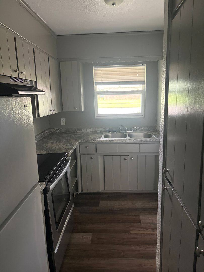Apartment for rent at 207 & 209 S, Van Buren, AR 72956