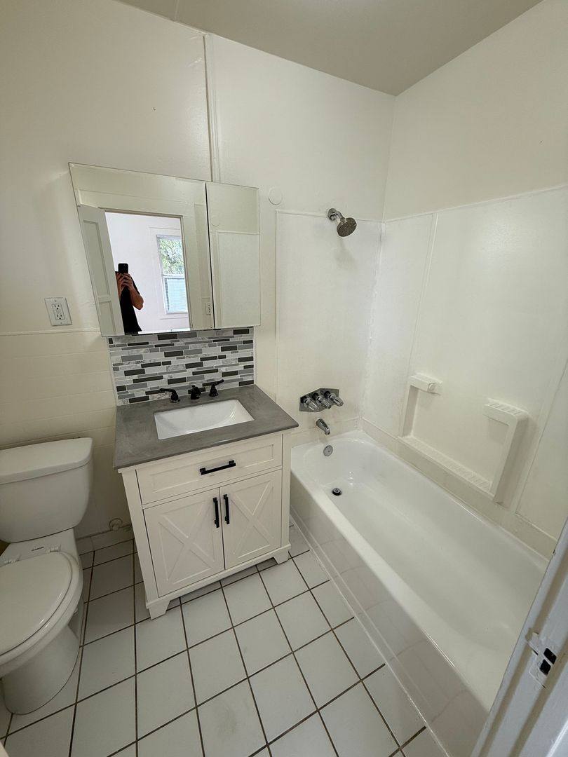 Apartment for rent at 8663, 8665, 8667 Fanita Dr, Santee, CA 92071