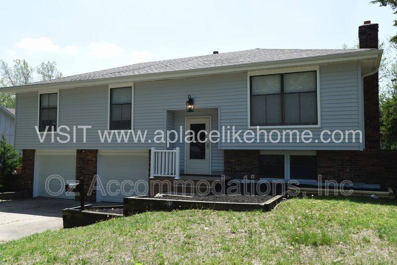 House for rent at 1105 W Elm Terrace, Olathe, KS 66061