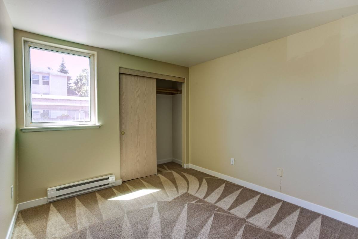 Apartment for rent at 52520 SW 4th St, Scappoose, OR 97056