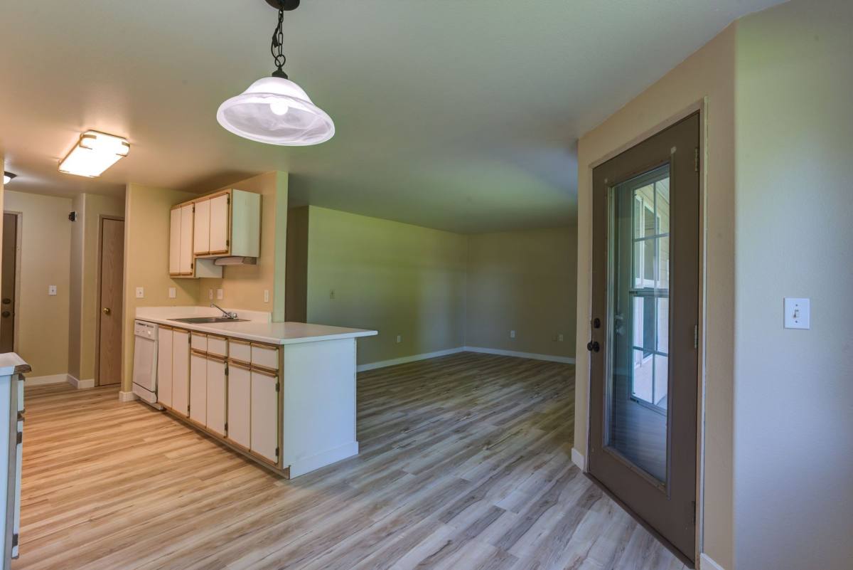 Apartment for rent at 52520 SW 4th St, Scappoose, OR 97056