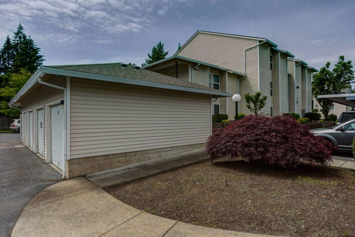 Apartment for rent at 52520 SW 4th St, Scappoose, OR 97056