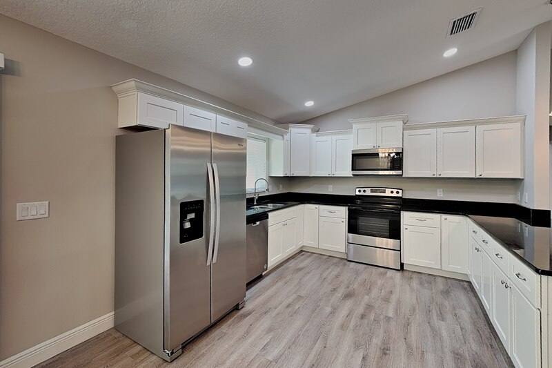 House for rent at 7961 N Primrose Dr, Dunnellon, FL 34434