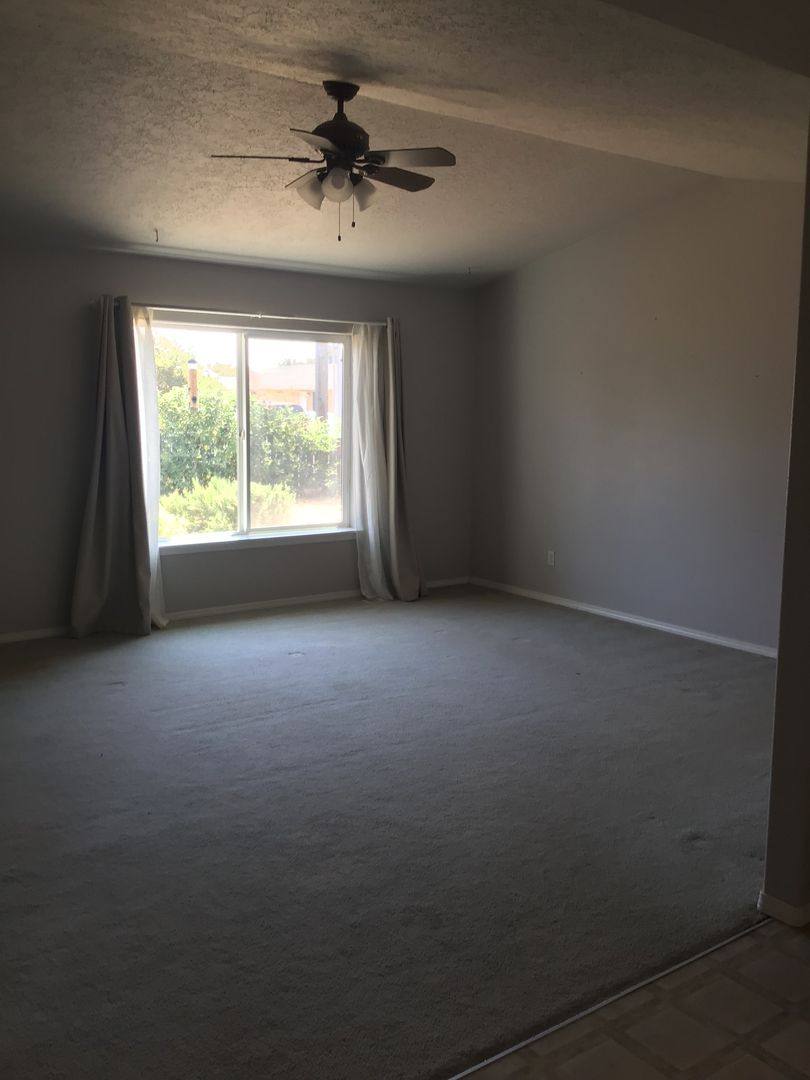 House for rent at 2102 Jackson St SE, Albany, OR 97322