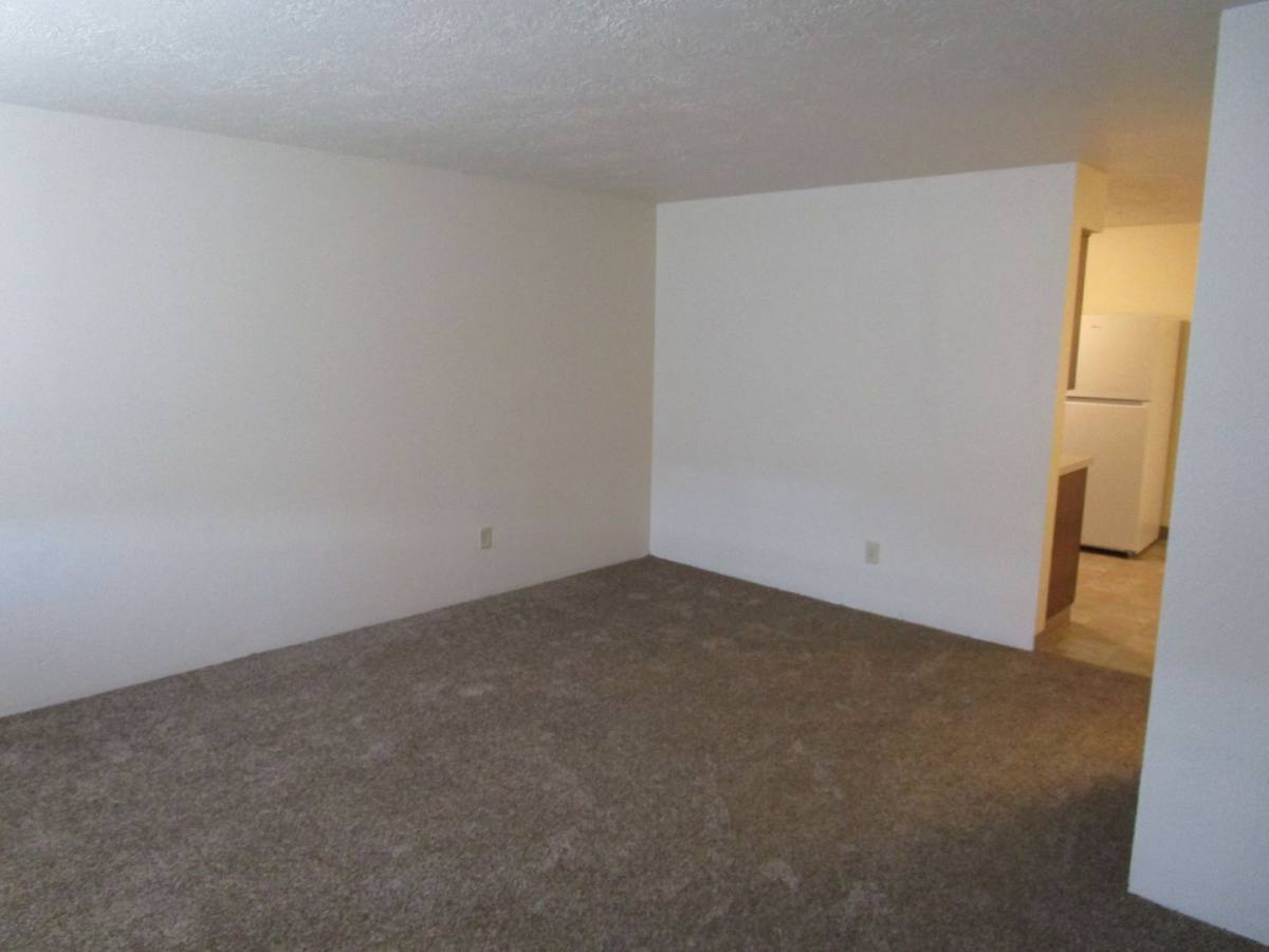 Apartment for rent at 850 NW 10th St, Prineville, OR 97754
