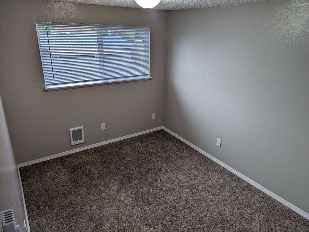 Apartment for rent at 230 S 80th St, Tacoma, WA 98408