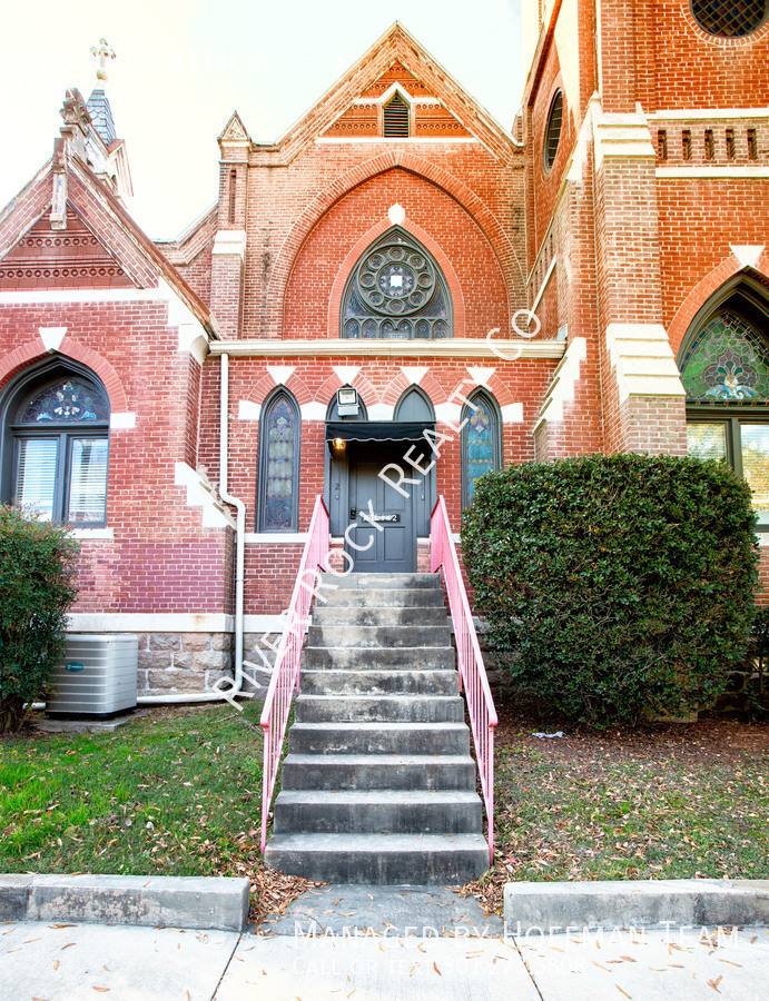 Apartment for rent at 1500 Center St #8, Little Rock, AR 72202