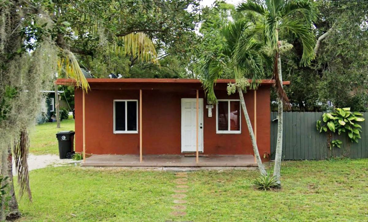 House for rent at 1308 NW 4 St, Fort Lauderdale, FL 33311