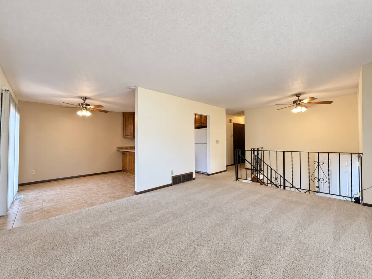 4285 Evergreen Dr, St. Paul, MN 55127 - Townhouse for Rent - Image 7