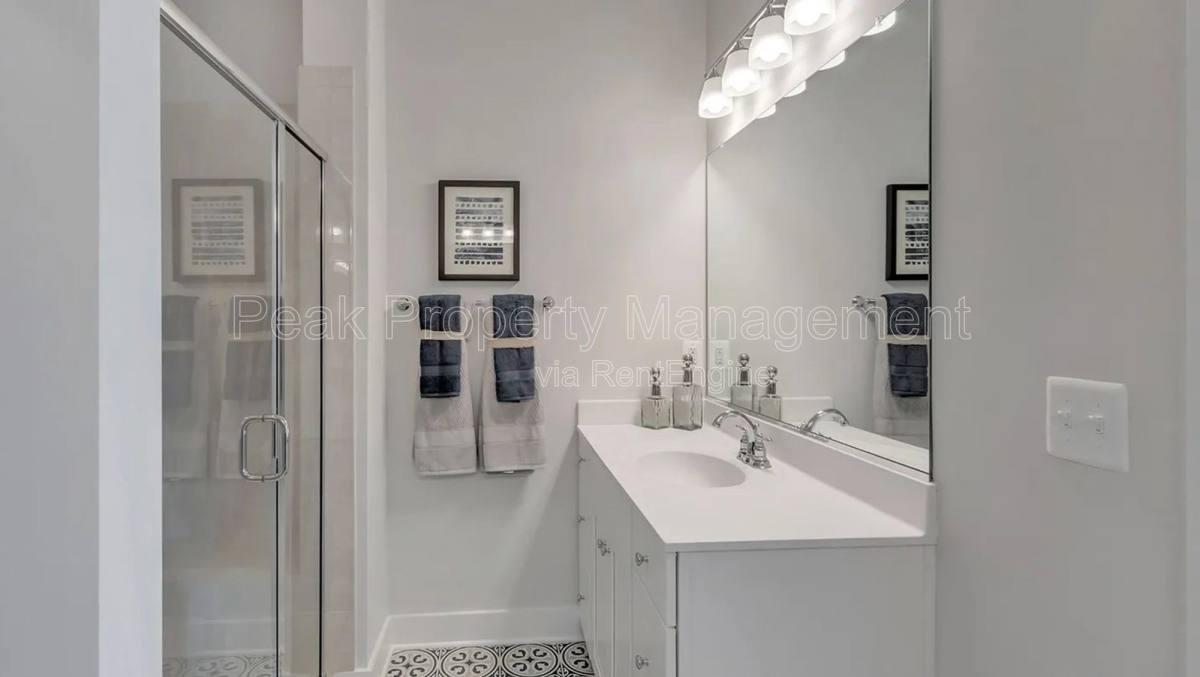 Apartment for rent at 4644 Wistar Creek Dr #B, Henrico, VA 23228