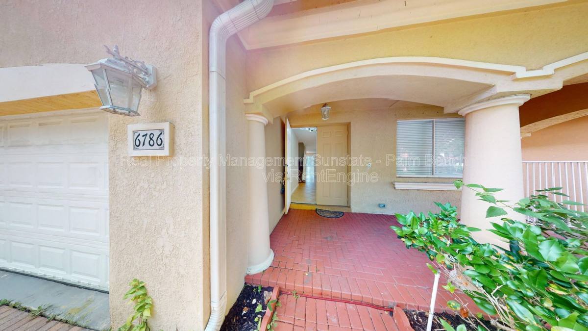 House for rent at 6786 Aliso Ave, West Palm Beach, FL 33413