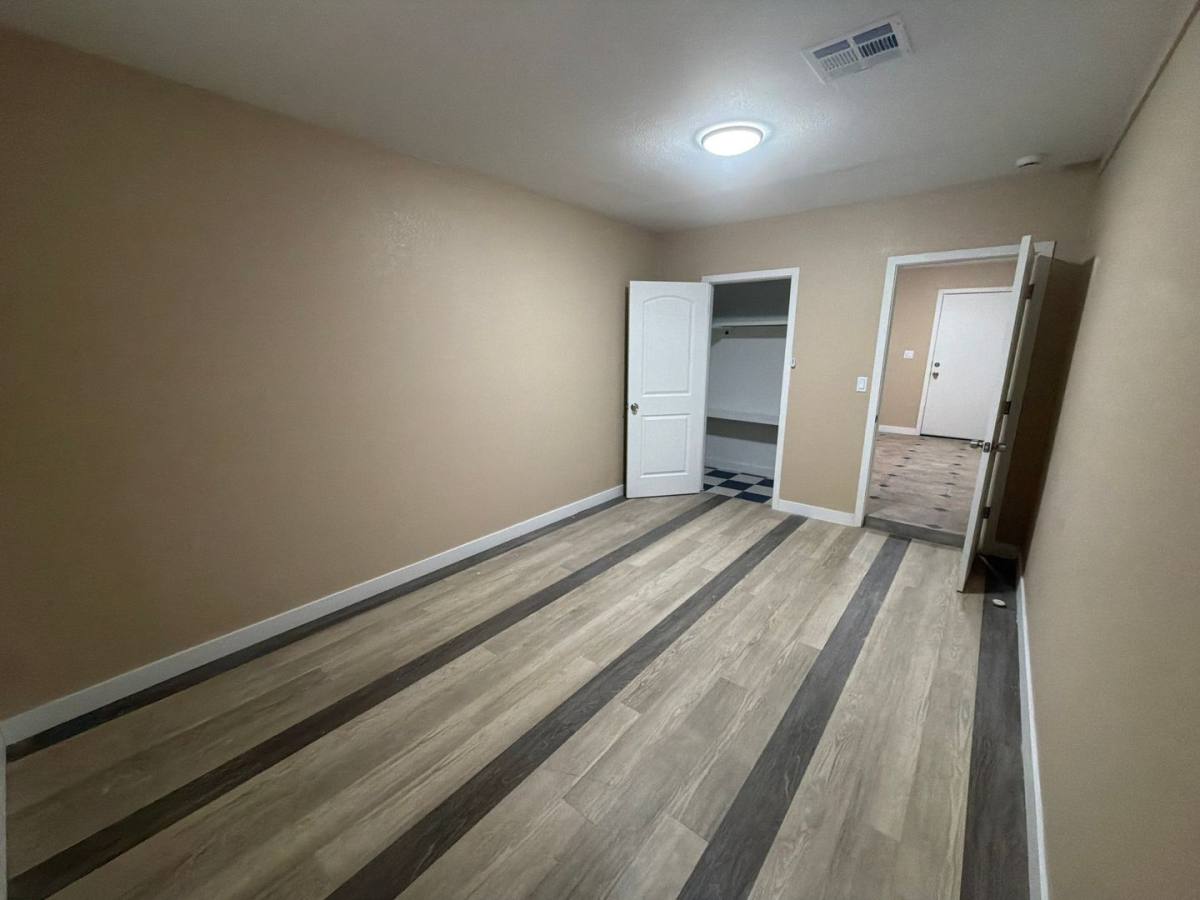 House for rent at 5810 W Earll Dr, Phoenix, AZ 85031